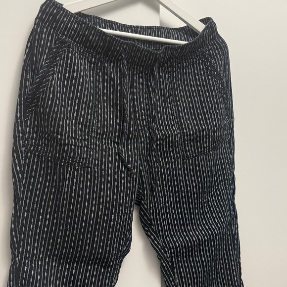 Old Navy lined pants - Picture 2 of 7